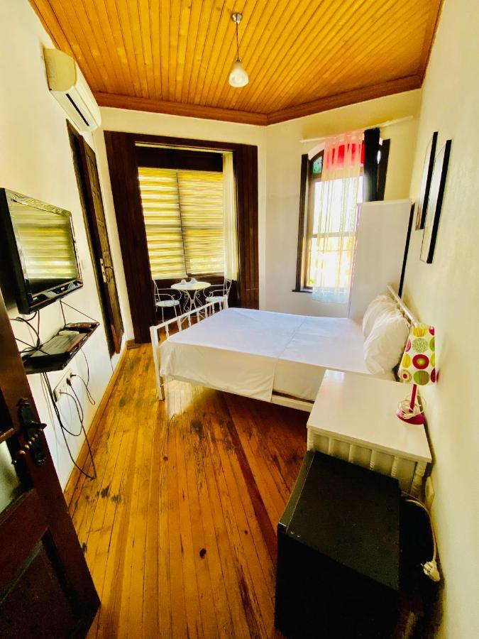 Pastor Historical Apart-Hotel The Gulf Of Izmir Zewnętrze zdjęcie